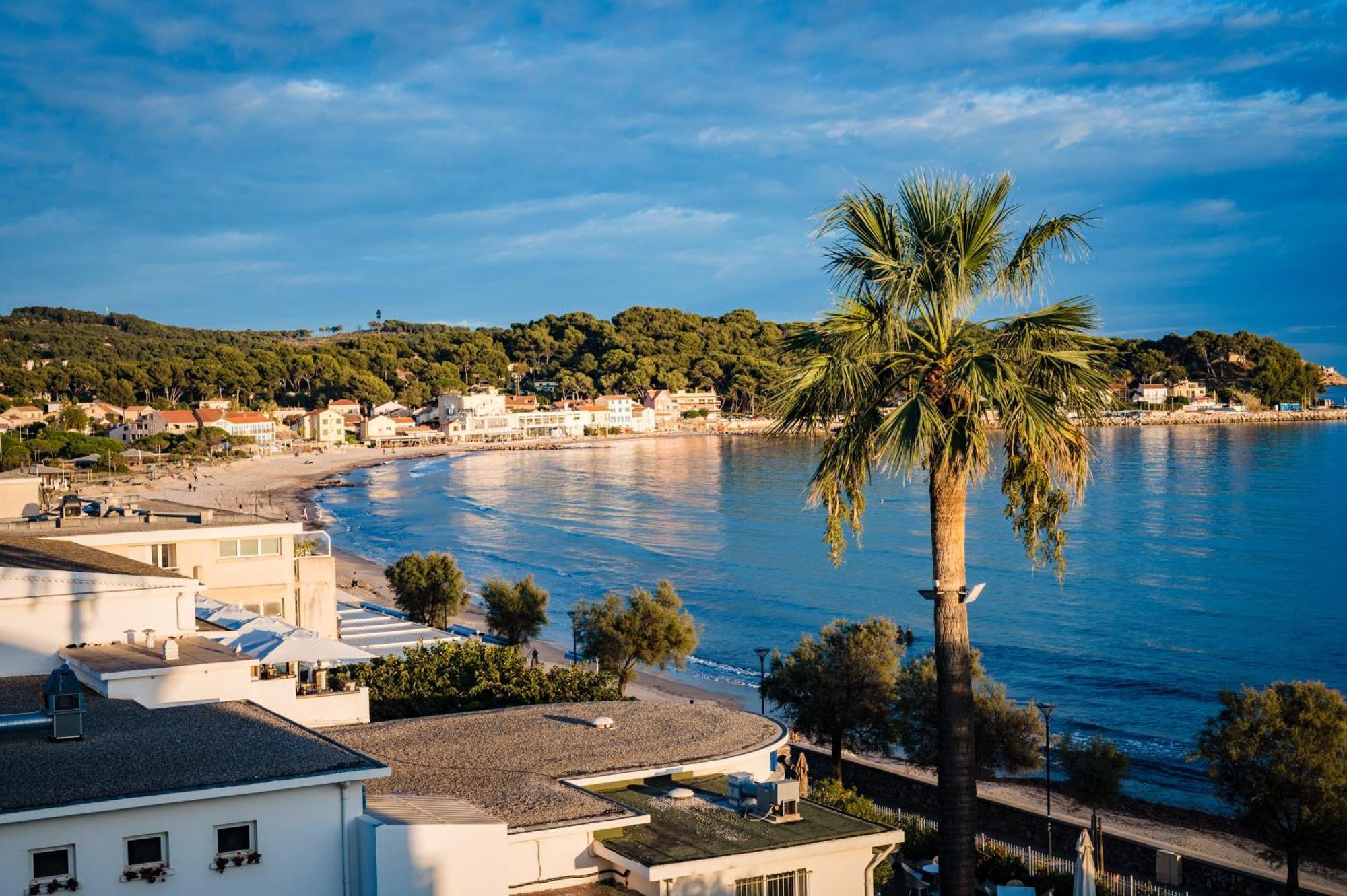 Grand Hotel Des Sablettes Plage, Curio Collection By Hilton La Seyne-sur-Mer Exterior photo