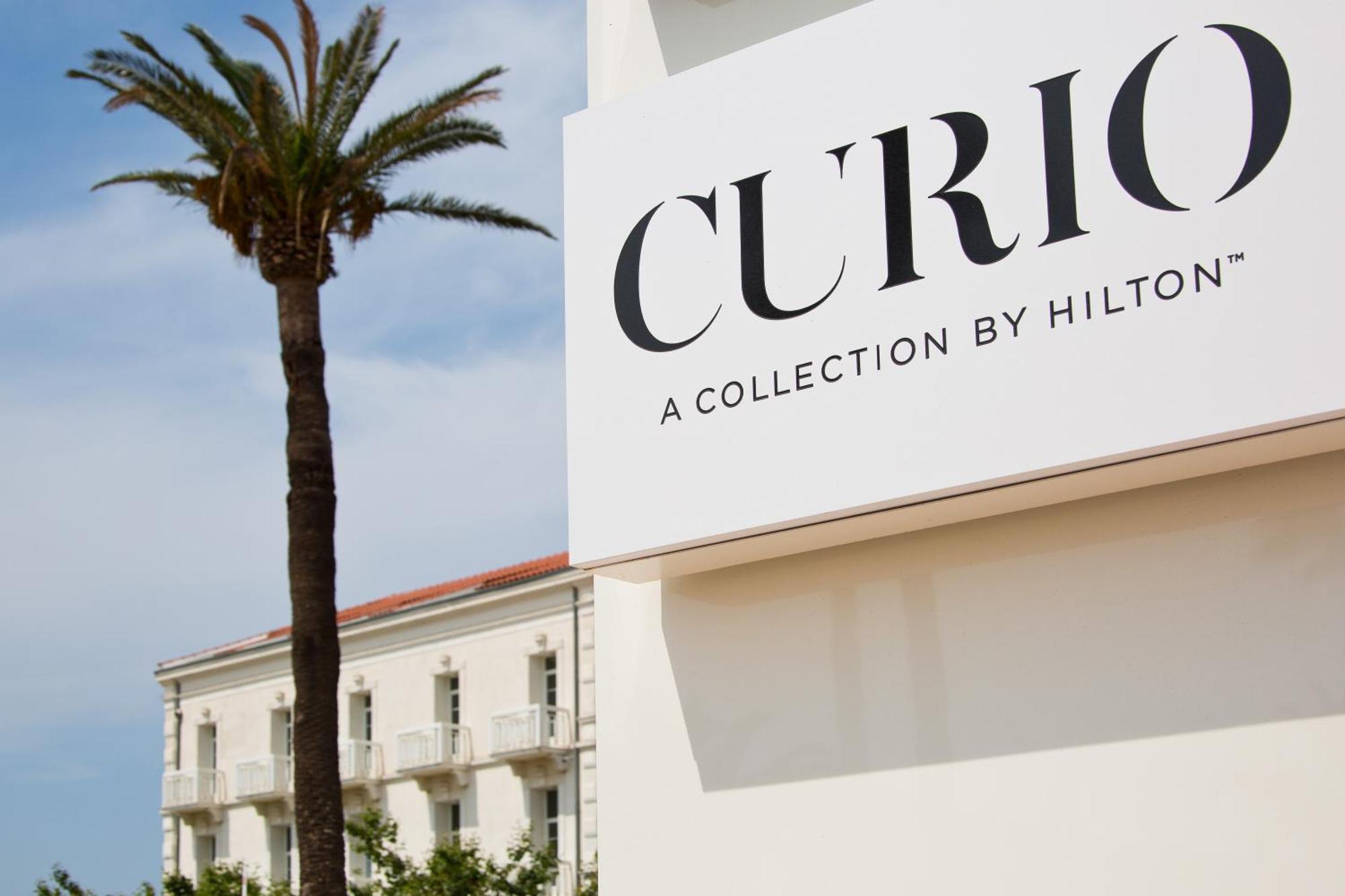 Grand Hotel Des Sablettes Plage, Curio Collection By Hilton La Seyne-sur-Mer Exterior photo